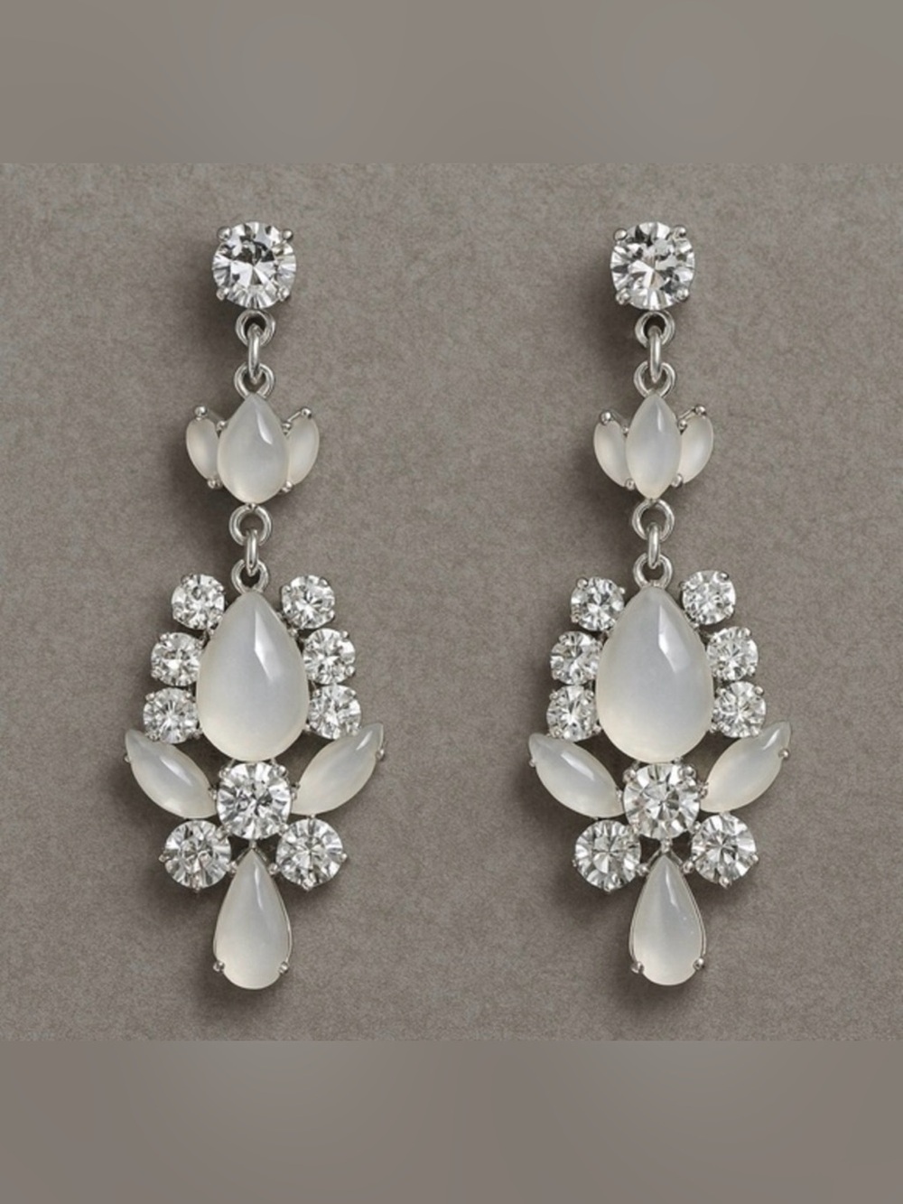 Premier Designs DREAMY White/ Clear CZ Post Back Chandelier Earrings NWT 2" #430